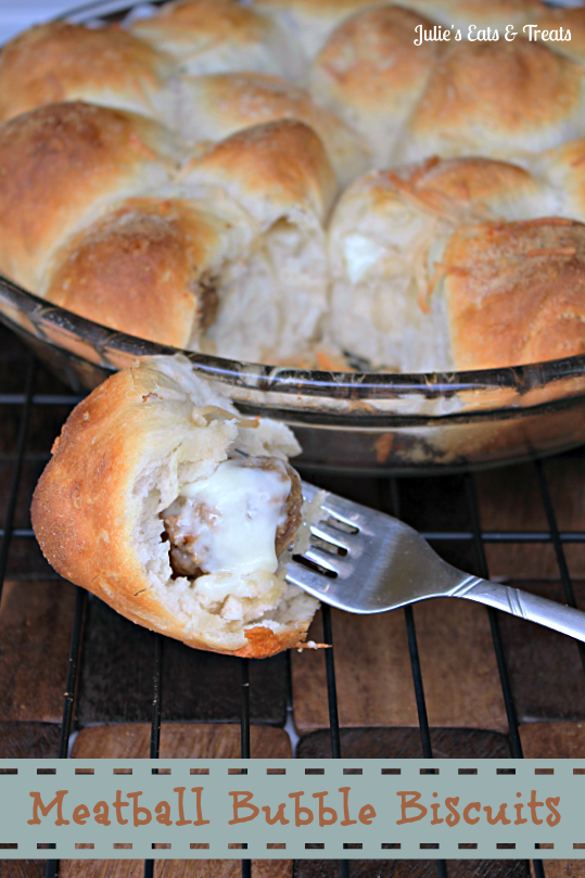 Meatball-Bubble-Biscuits-Grands-Biscuits-stuffed-with-meatball-and-Mozzerella-Cheese-then-spinkled-with-garlic-and-Parmesan-via-www.julieseatsandtreats.com_
