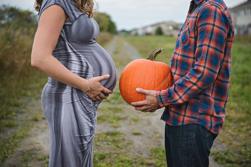 Pumpkin Maternity PIctures