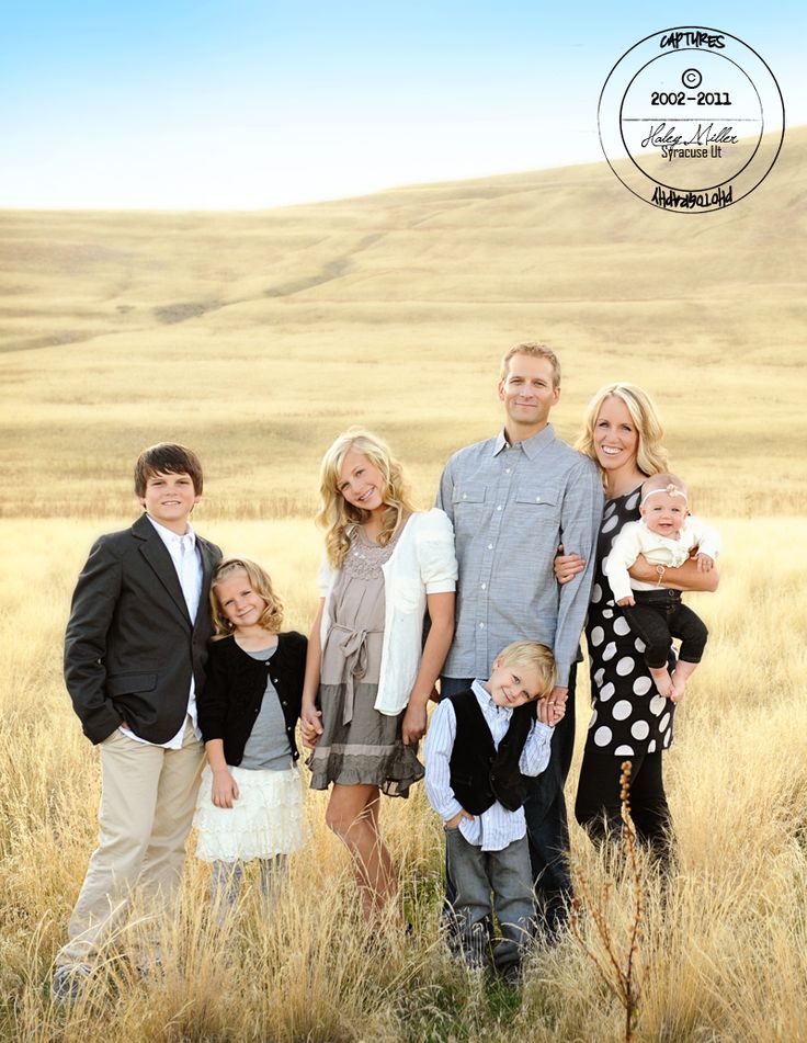Capturing-Joy.com Family Pictures by COLOR Series-Black & White! 100+ Ideas!