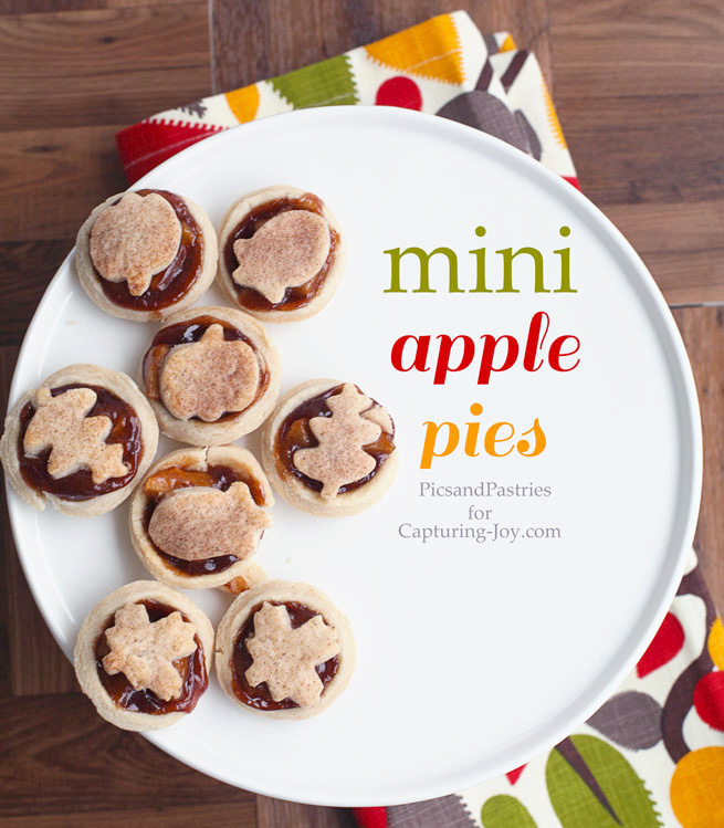 How to make a mini apple pie