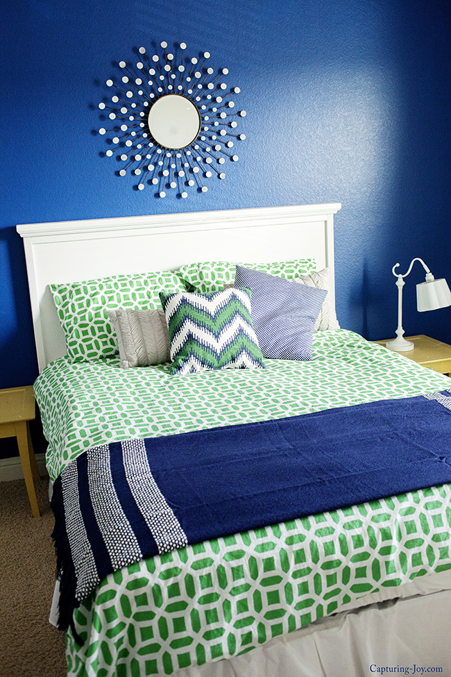 Kelly Green and Navy Bedroom