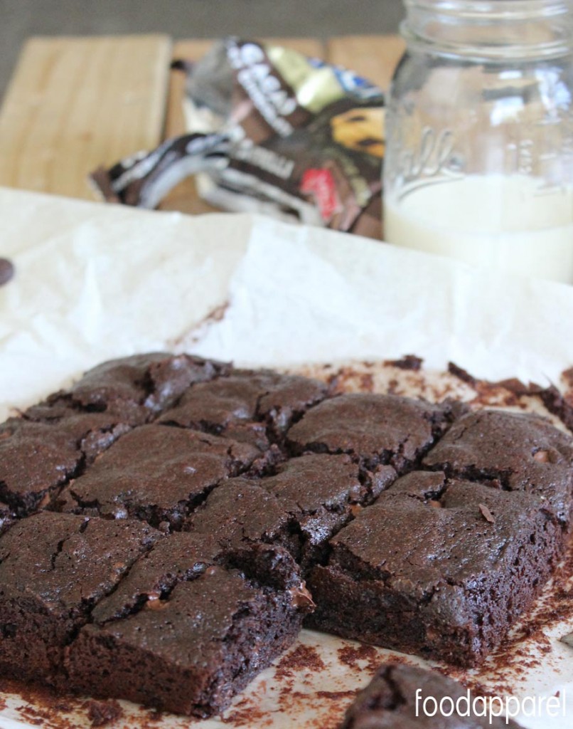 One-Pot Double Dark Chocolate Brownies - THESE ARE THE BEST BROWNIES I  HAVE EVER HAD!
