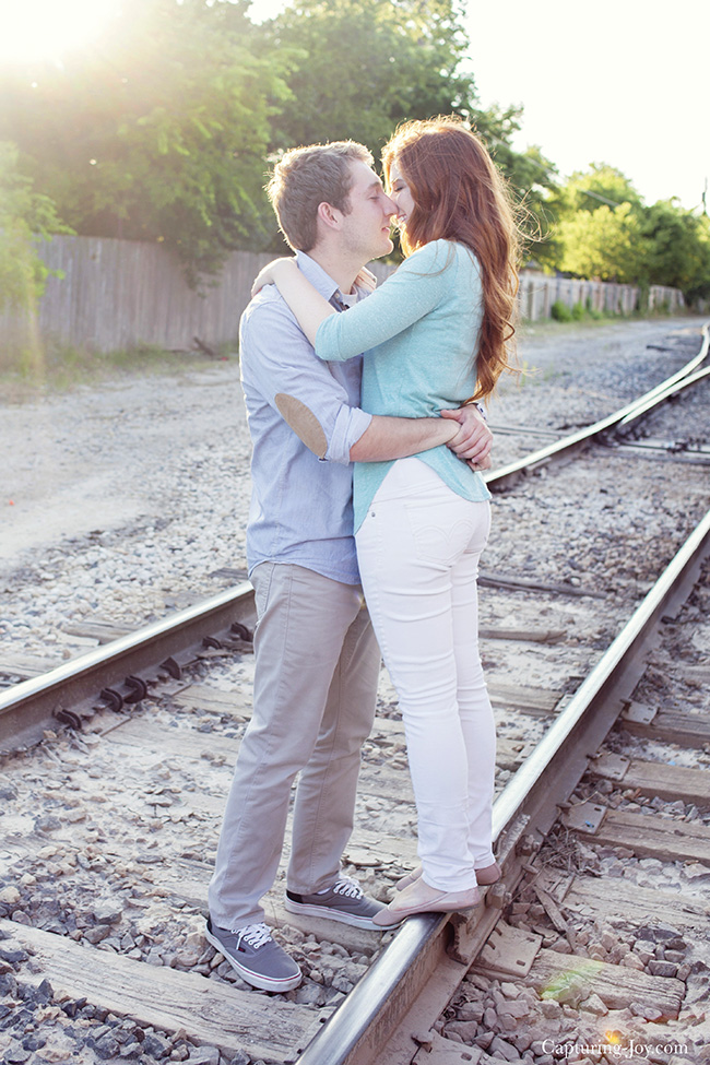 Beautiful engagement photo session, couples photography pictures!