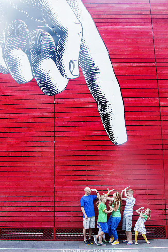 Giant hand pointing in London photos