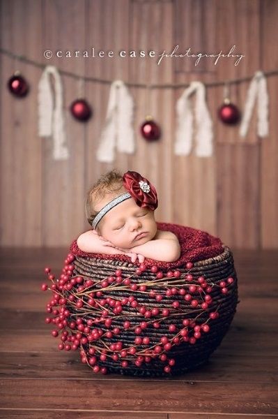 Christmas Photo Ideas for Babies First Christmas