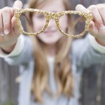 How to make your own glitter glasses