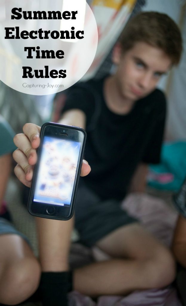 Rules-for-Summer-Electronic-Time-with-teens-and-kids
