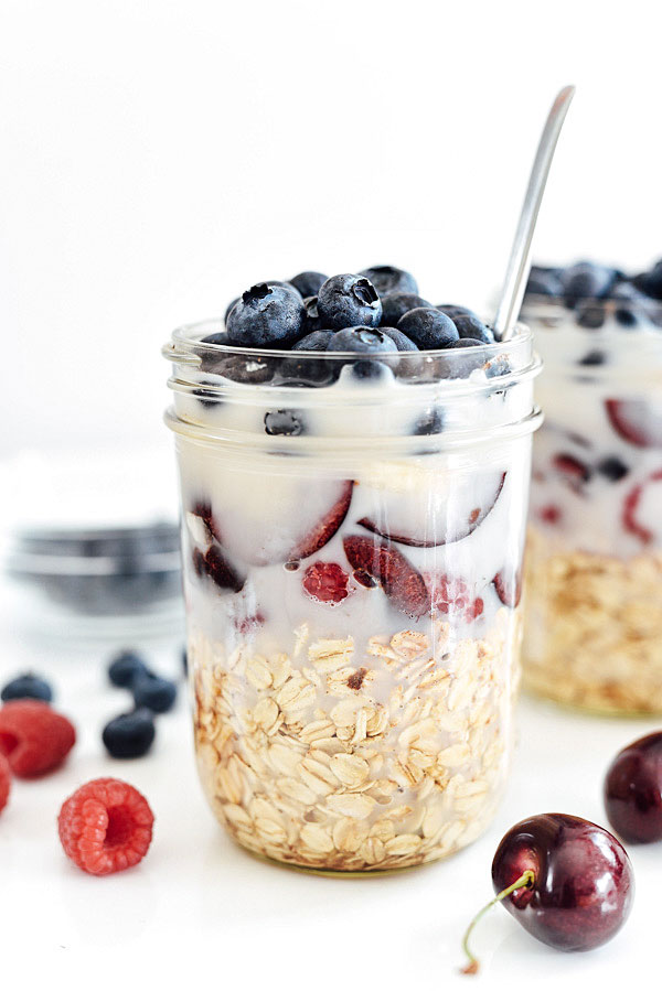 15 Deliciously Simple Overnight Oats Recipes to Simplify