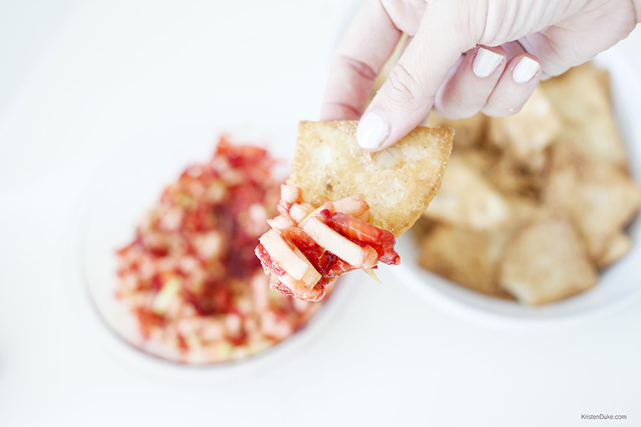 fruit salsa with cinnamon chips
